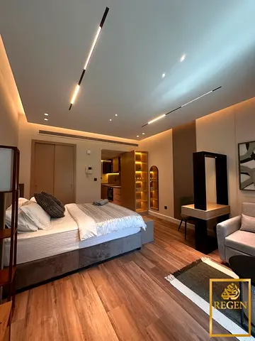 Vacant | Fully Furnished And Upgraded