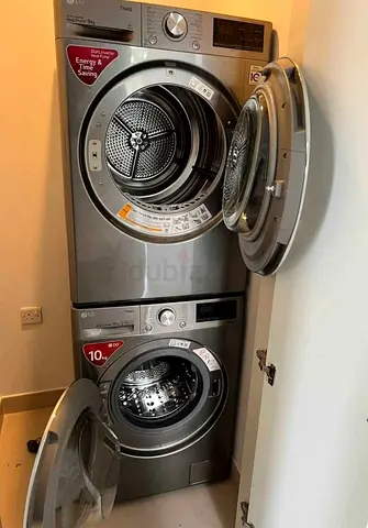 LG 10kg washing 9kg dryer new model in great condition