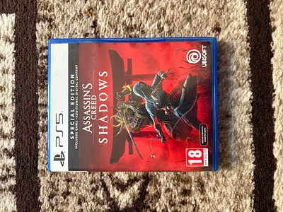 Assassins Creed Shadows (PS5) - Physical Disc, Like New