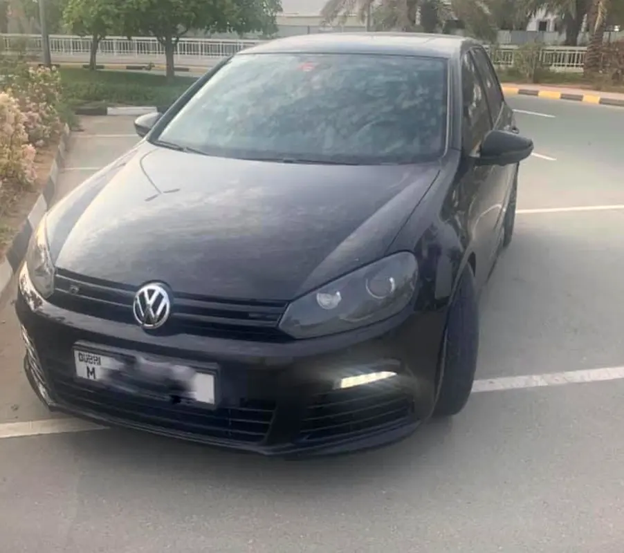 Volkswagen Golf 2013 — photo 1 of 6