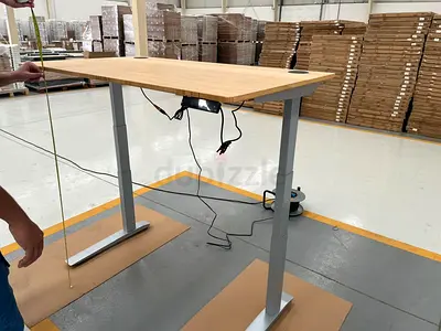 Smart Jarvis standing desk