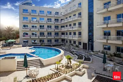 Studio Apartment for Rent Smart Layout