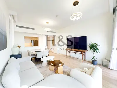 إطلالة على أفق وسط المدينة | شقة بغرفتي نوم | مفروشة | برج بوليفارد كريسنت 1