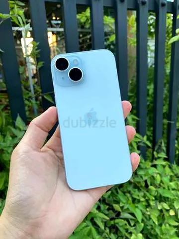 Light Blue iPhone (Perfect condition) SELLING QUICKLY