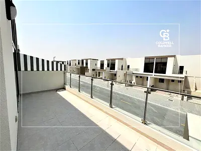 Middle Unit | Back to Back | Motivated Seller