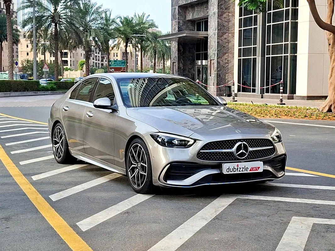 Mercedes-Benz C-Class 2022 — photo 1 of 16