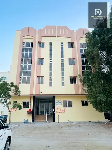 🚀 فرصة ذهبية لا تُعوّض في مويلح التجارية – دخل قوي + موقع استراتيجي يخدم دبي والشارقة! 🚀
🏢 مبنى تجاري للبيع – استثمار جاهز بعائد مرتفع  امام لولو و سفاري مول