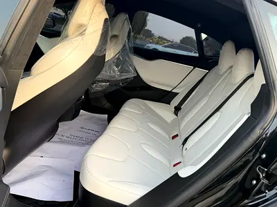 2017 Tesla MODEL S — фото 10