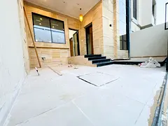 Townhouse for annual rent, first occupancy, excellent spaces, special price