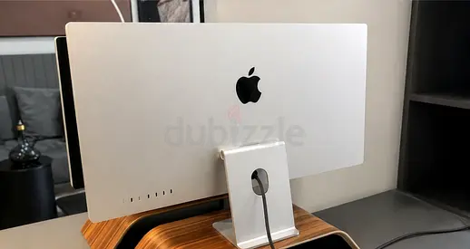Apple Studio Display - 27 5K Retina Tilt-Adjustable Stand