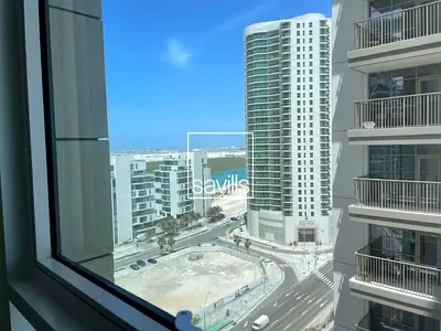 Partial Sea View |Prime Community|Available 14 May