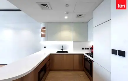 VACANT | KITCHEN APPLAINCES | PRIM LOCATION