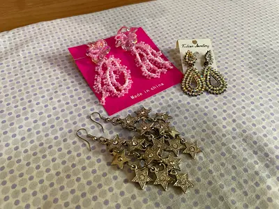 womens dangling earrings