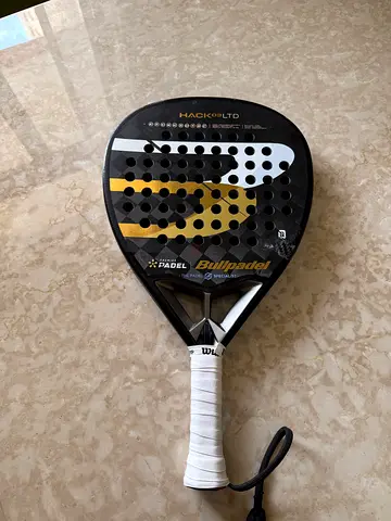 Special Edition Bullpadel Hack 03 LTD Padel Racket