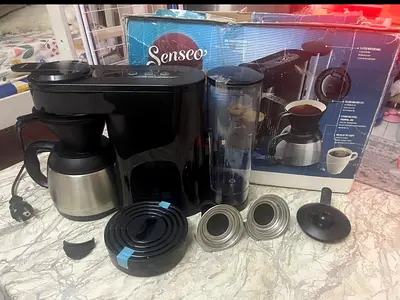 Philips Senseo Coffee Maker with Carafe and Extra Parts - for spear parts