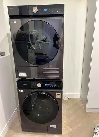 Samsung brand Bespoke separate washer and dryer.   Same like new condition