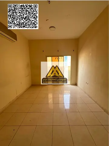 شقة غرفة وصالة للإيجار السنوي في النعيمية 2 عجمان، تتميز بمساحة واسعة وتصميم عملي مع بلكونة ومطبخ مغلق وتكييف سبليت، في موقع حيوي قريب من جميع الخدمات