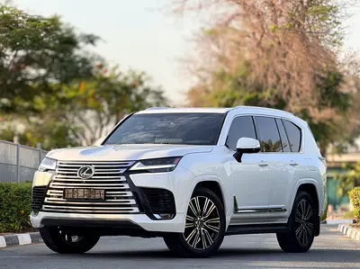 LX 600 SIGNATURE / ALFUTTAIM / 3 YEARS WARRANTY / FULL OPTION