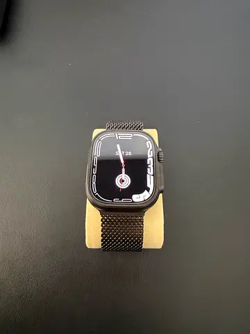 Apple Watch Ultra 3 - Black - Titanium Loop M