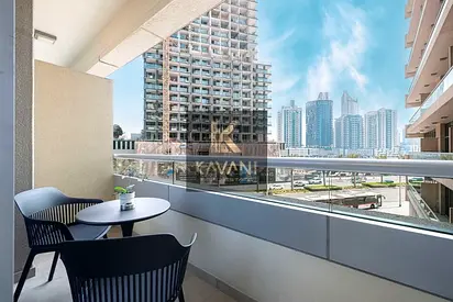Cozy Yet Modern Apartment l Sleek Furnished l Stunning with Balcony