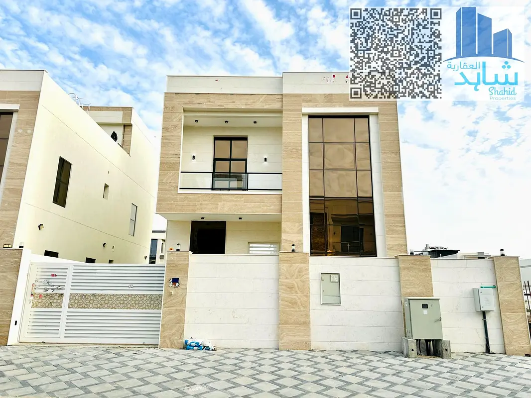 Spacious 7 Master Bedroom Villa for Sale | 3,500 Sqft | Elegant Family Living