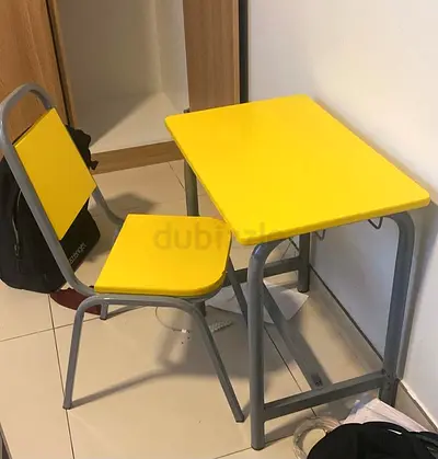 Kids study table