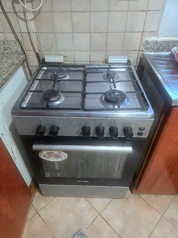 Oven with stove