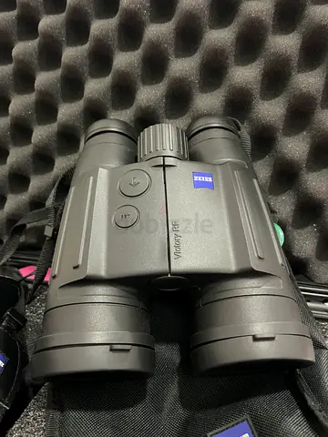 Zeiss 10x45 T RF