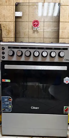 Clikon freestanding gas cooker with oven - good working condition