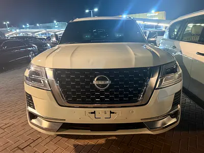 Nissan Patrol SE 2013  look 2024 - GCC Specs - Well Maintained