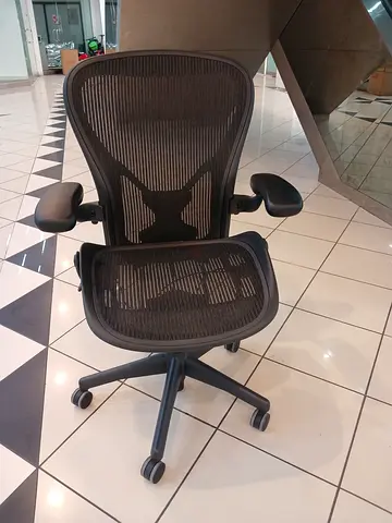 Selling For Herman Miller Aeron Chair Size B And C Fully Loaded ultimate comfort