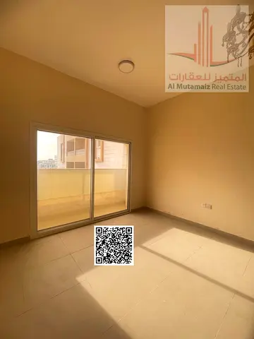 شقة غرفة وصالة للإيجار السنوي في الجرف الصناعية 3 موقع مميز بلكونة و2 حمام قريبة من الخدمات والمواصلات احجز الآن