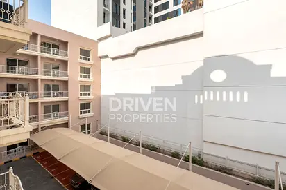 Fully Furnished | Large Layout | Ready to move in