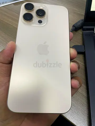 Apple iPhone 16 Pro Max  Dessert Titanium