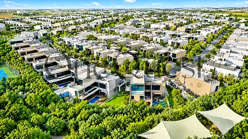 Distressed 5BR Signature | Pool & Lift | G+2 | Prime Deal | 50/50 PP
