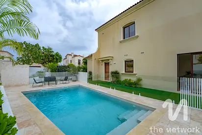 Exclusive | Upgraded and Extended | Corner Plot