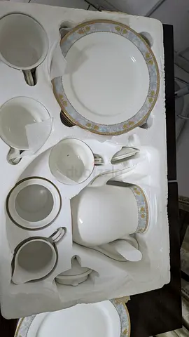 24 pcs TEA POT set ceramic Brand New