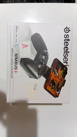 SteelSeries Nimbus+ Wireless Gaming Controller (for iPhone/iPad) - Boxed