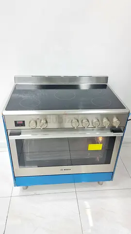 Bosch Seires 8 Stainless Steel Electric Ceramic Cooker with Oven - Good Working Condition 90cm
