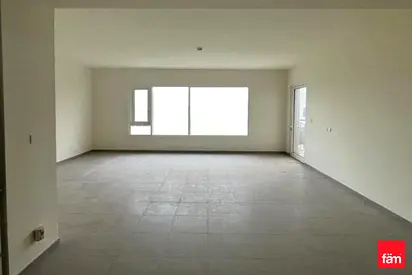 Single Row| 2 Parkings | Corner Unit | Unfirnished