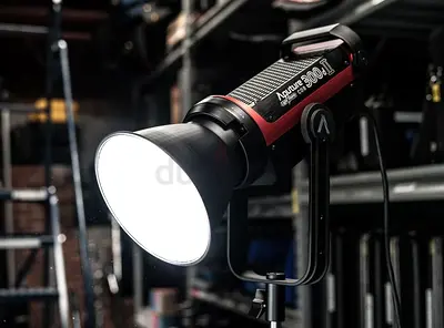 Aputure 300 d 2 with carry case and full acessories