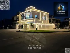 Corner villa on two streets, 5 master bedrooms + roof terrace, large setback, close to the mosque, r