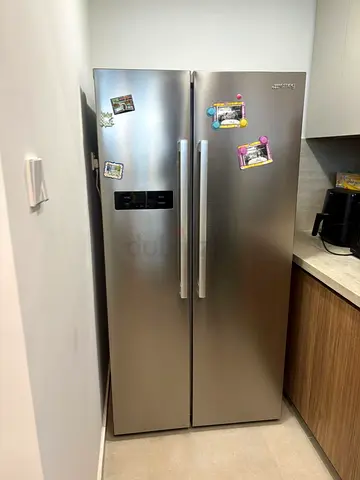 SMEG refregirator very clean used for 3 months two doors side by side - warranty: yes