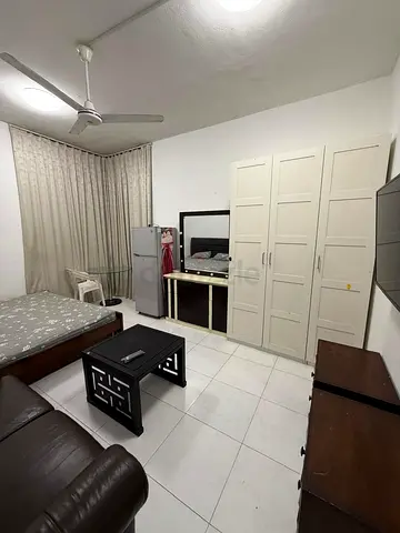 mastar room available for fent full furnished