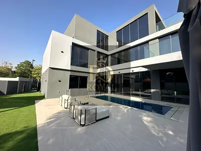 فيلا سغنتشر 6 غرف نوم في أزيليا || طابق أرضي + طابقين || مسبح خاص || تشطيبات فاخرة للغاية || موقع متميز