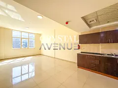 Bright Studio | Open-Plan Layout | Well-Maintained