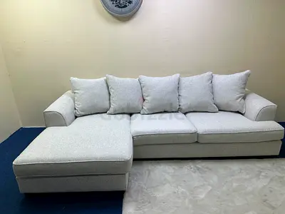 Selling the one brand Kingston lshape sofa