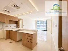 Beach Access I Prime Location I 2+Maids