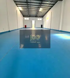Available for storage only. Electricity 25. First occupant. Epoxy flooring.