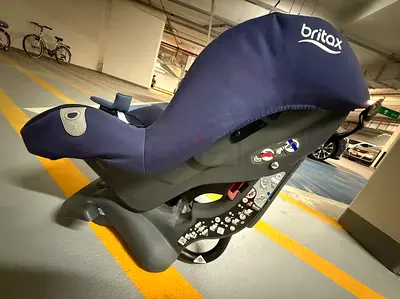 Britax Infant Car Seat - Good Condition
